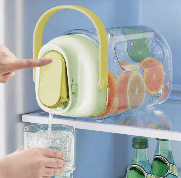 3.5L Refrigerator Water Bottle Kettle With Tap