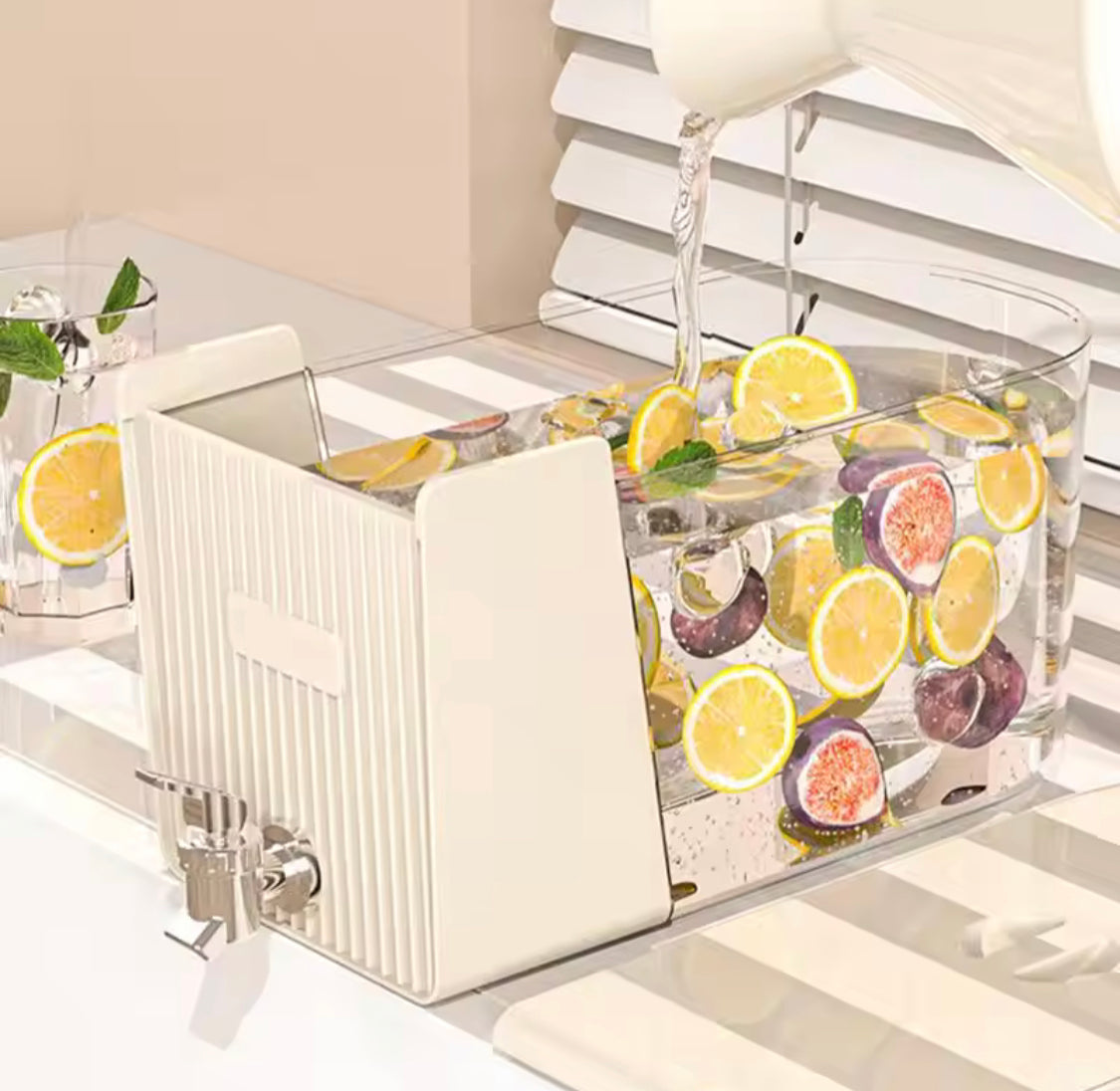 5.3L Refrigerator Drink Dispense